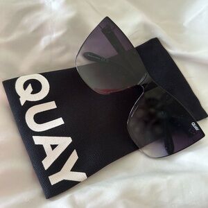 Brand new QUAY come thru sunglasses